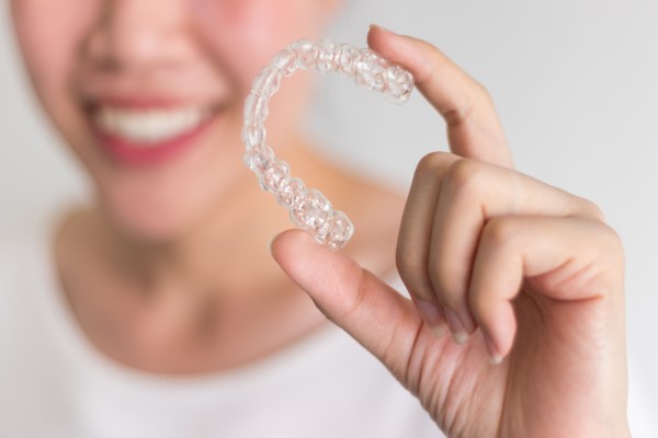 What Are Invisalign Clear Aligners?